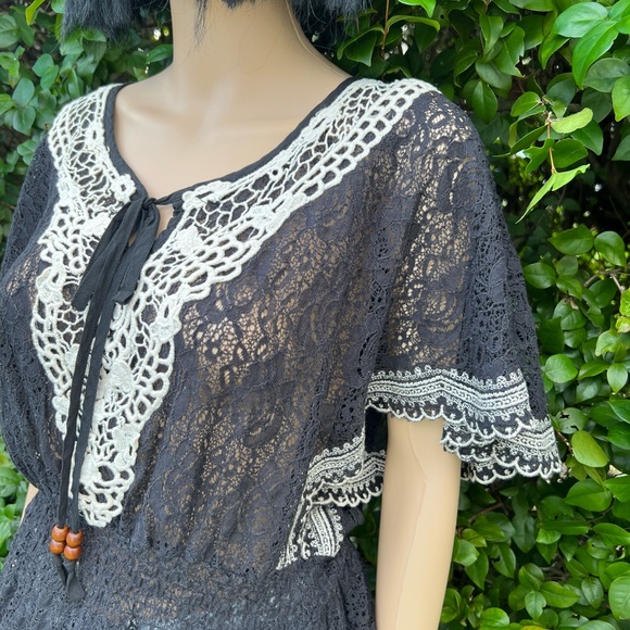 HAZE HAZEL BLACK EMBROIDERED BLOUSE - Picture 12 of 12